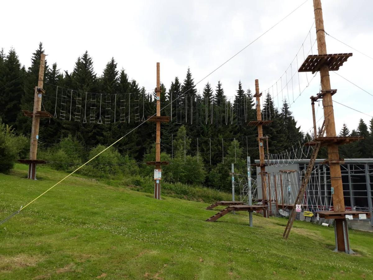 Sportcentrum Klinovec Loučná pod Klínovcem Bagian luar foto